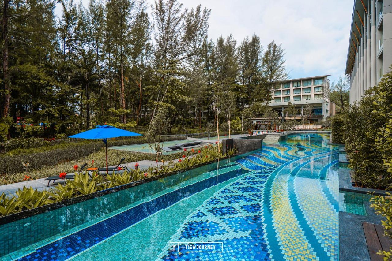 Avani Plus Khao Lak Resort Exterior photo